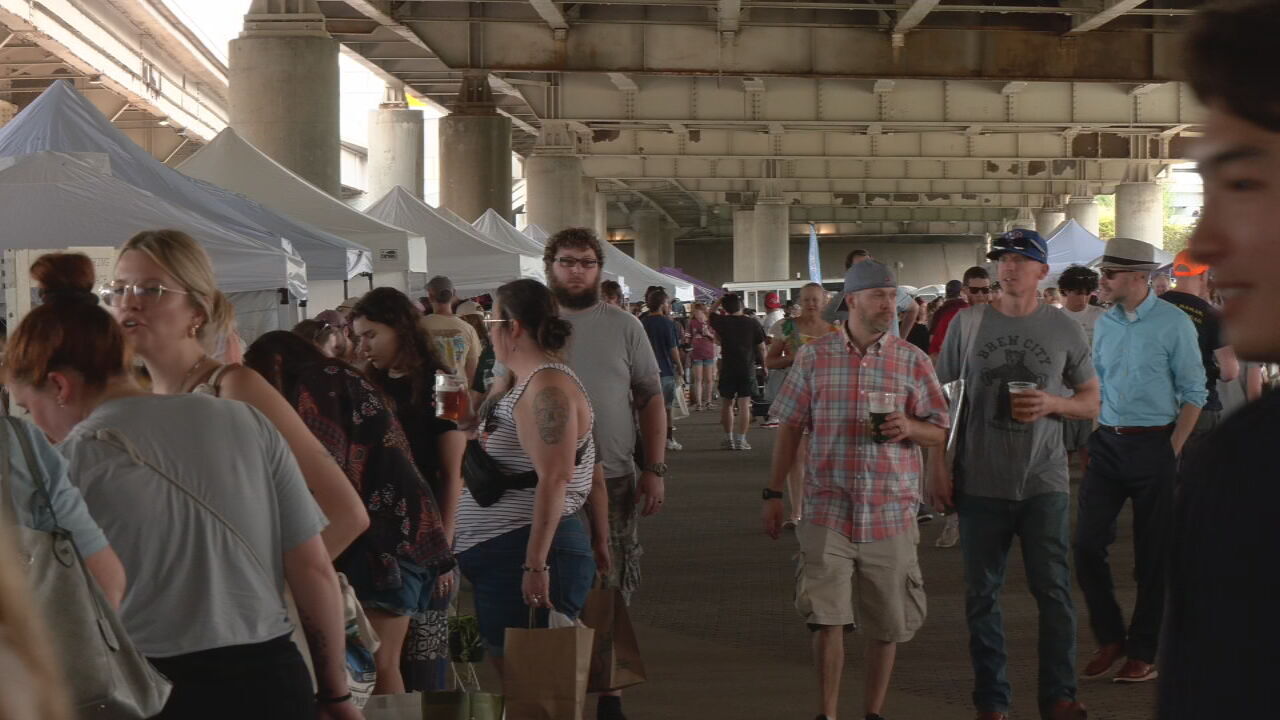 Outdoor vintage market returns to Waterfront Park in downtown Louisville